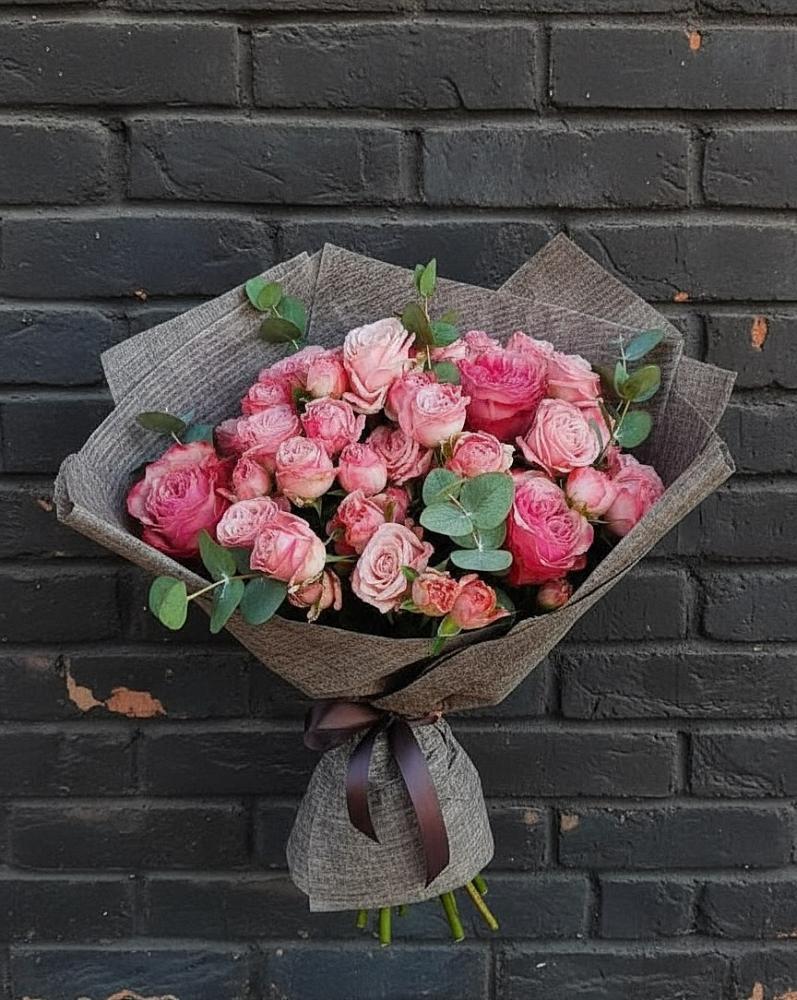 Букет цветов из: Розы в Удобной Краснодарский край