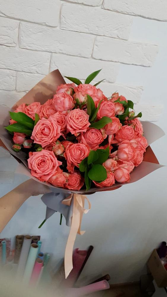 Букет цветов из: Розы в Удобной Краснодарский край