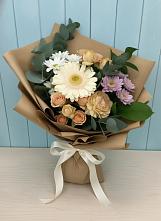 Букет цветов из:  Герберы и Хризантемы в Удобной Краснодарский край