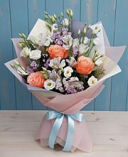 Букет цветов из:  Лизиантусы, Розы, Альстромерии и Гипсофила #REPLACE_PRED# Удобной Краснодарский край