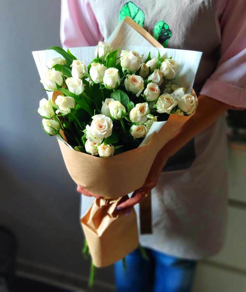 Букет цветов из: Розы в Удобной Краснодарский край