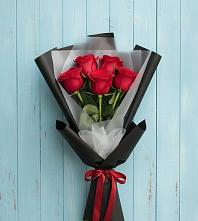 Букет цветов из:  Розы в Удобной Краснодарский край